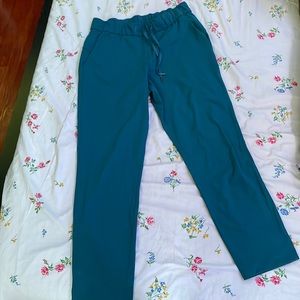 Lululemon On The Fly Pant